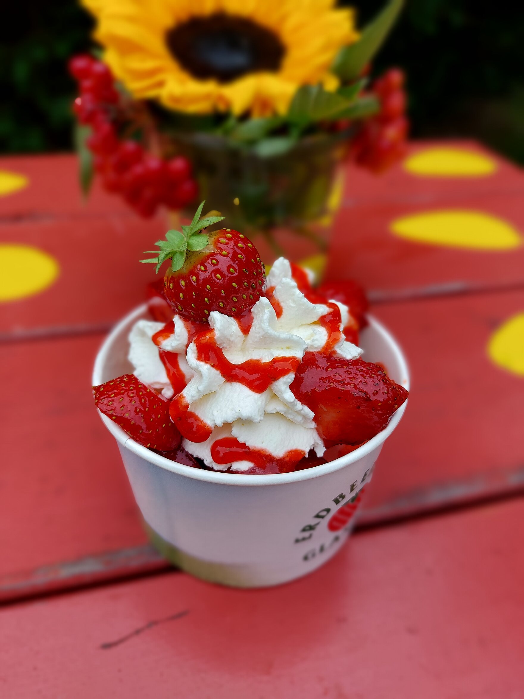 Eis & Erdbeeren to Go